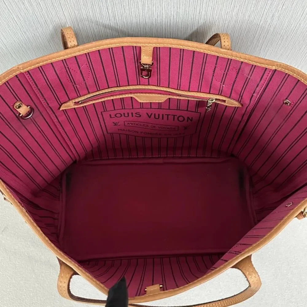 Louis Vuitton Women Pre-Loved Bag Very Good Condition
